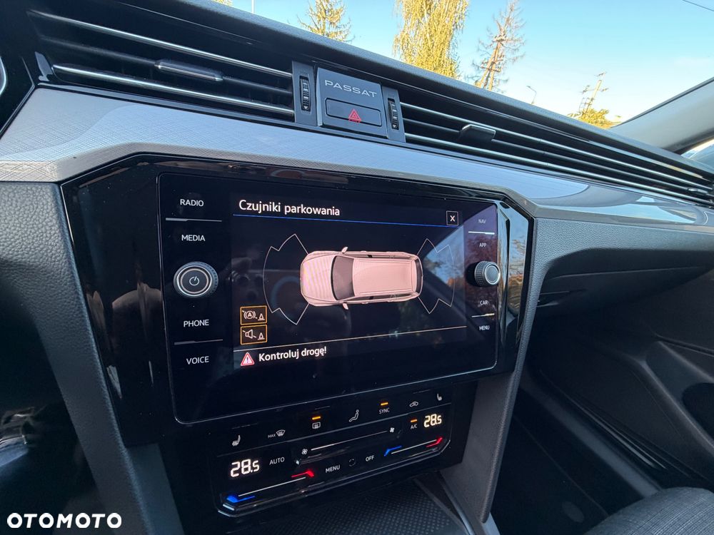 Volkswagen Passat 1.5 TSI EVO Business DSG - 20