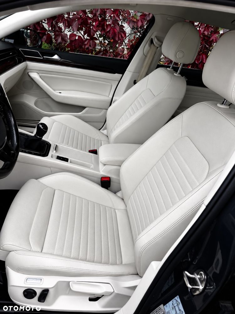 Volkswagen Passat 2016 photo 5
