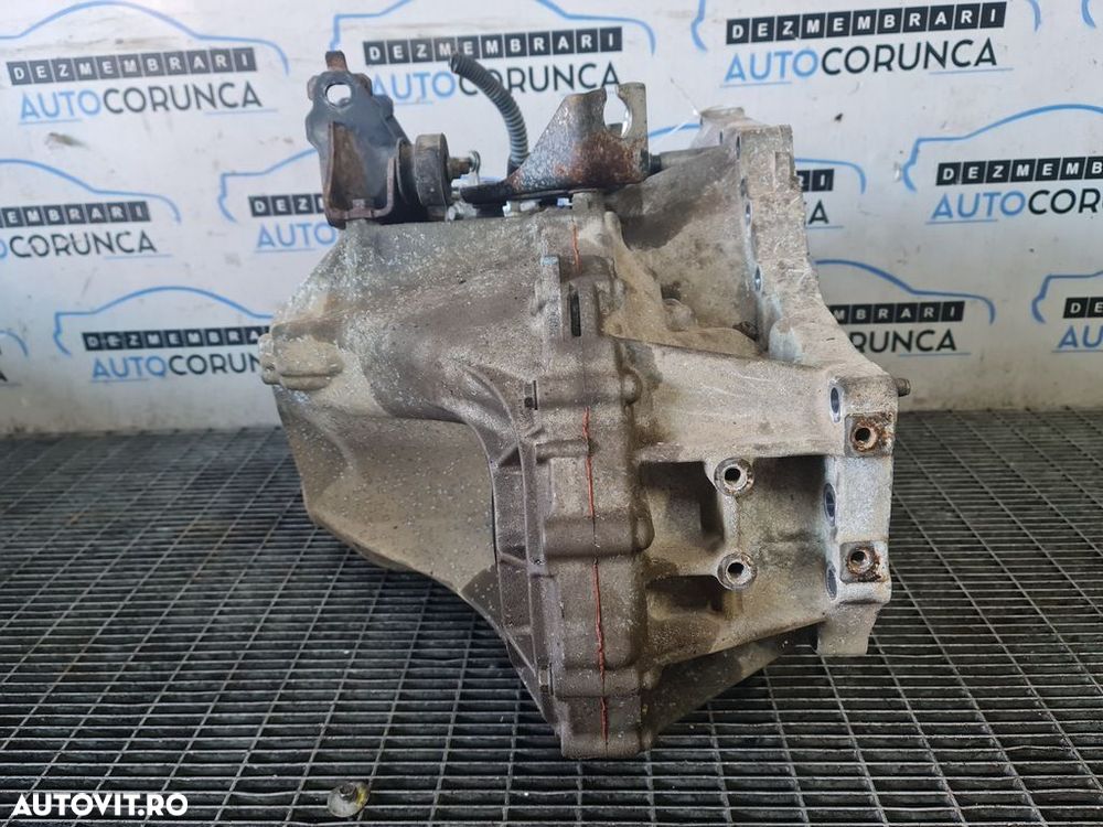 Cutie de viteze Toyota RAV 4 III 2.2 D - 4D 2006 - 2012 150CP Manuala 6 Trepte 2AD - FHV ... - 4