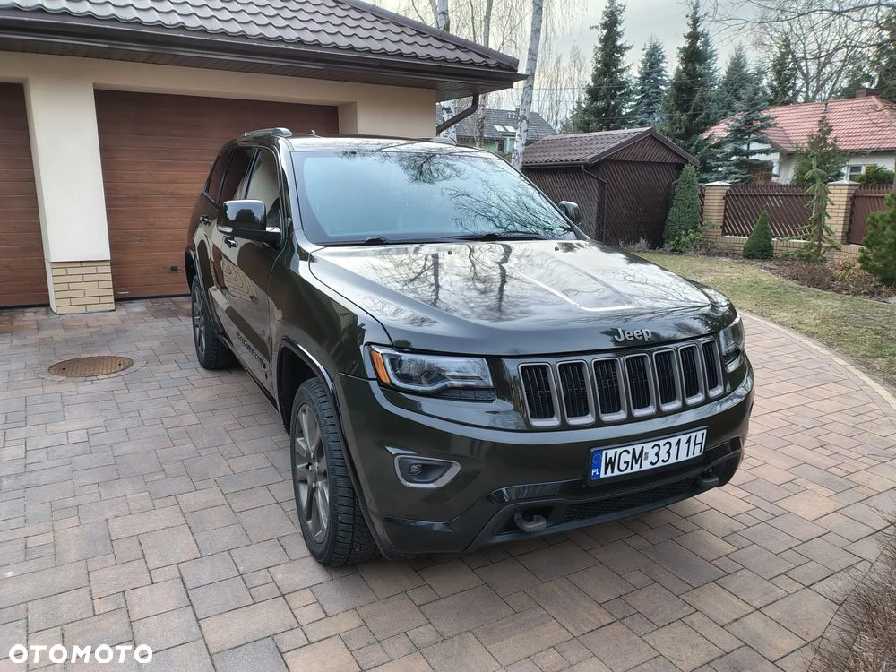 Jeep Grand Cherokee - 22