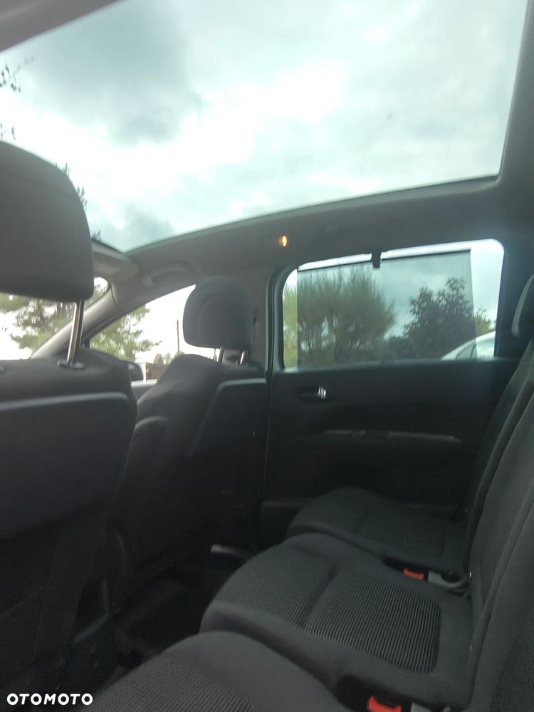 Peugeot 5008 2.0 HDi Allure 7os - 16