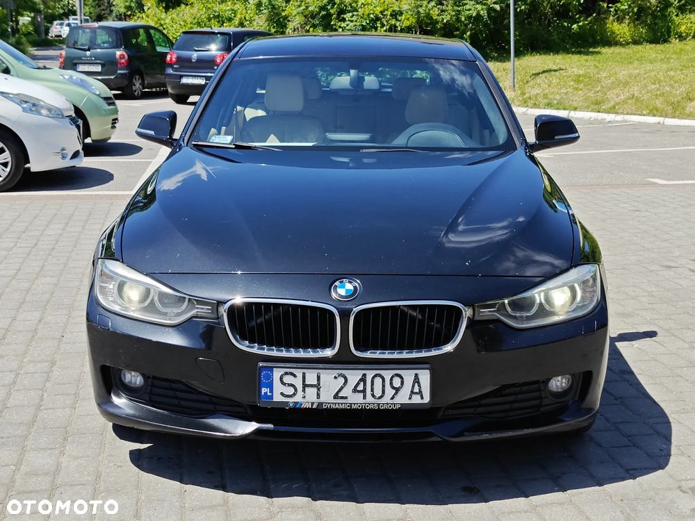 BMW Seria 3 320d - 14
