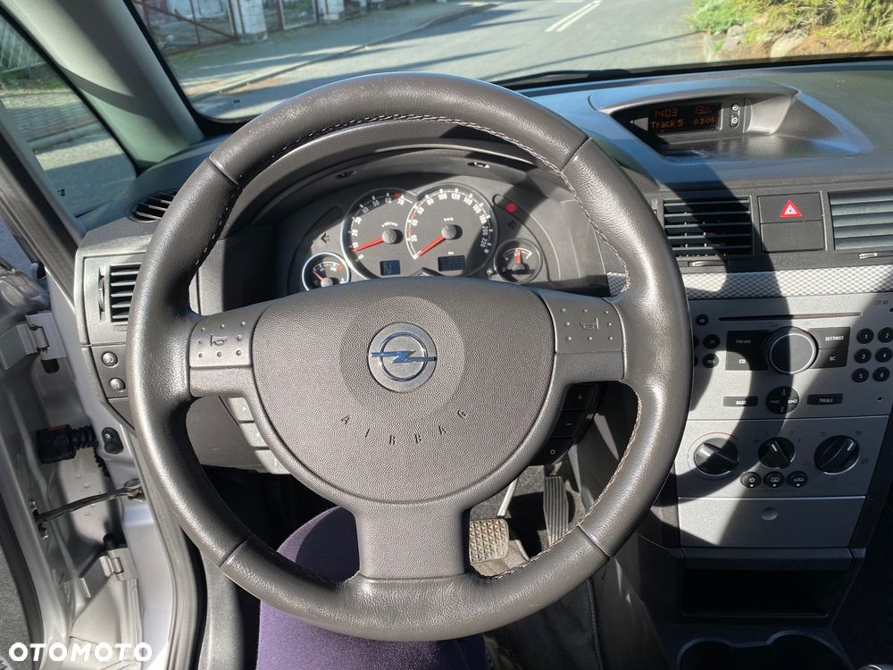 Opel Meriva - 19