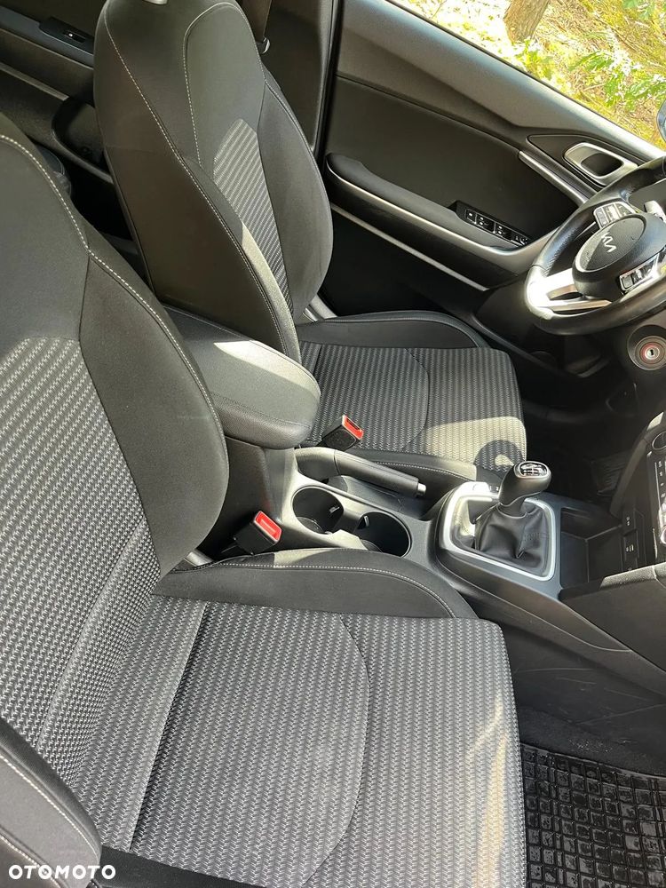 Kia Ceed 1.0 T-GDI M - 19