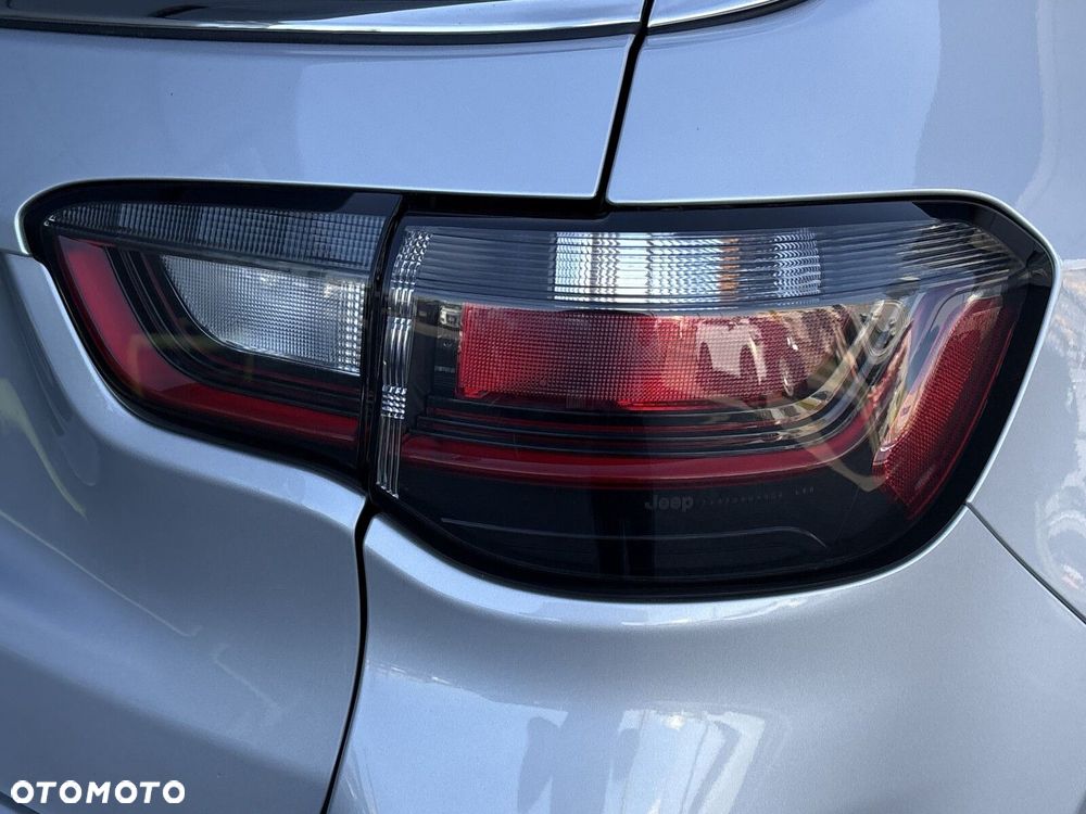 Jeep Compass 1.5 T4 mHEV Limited FWD S&S DCT - 33