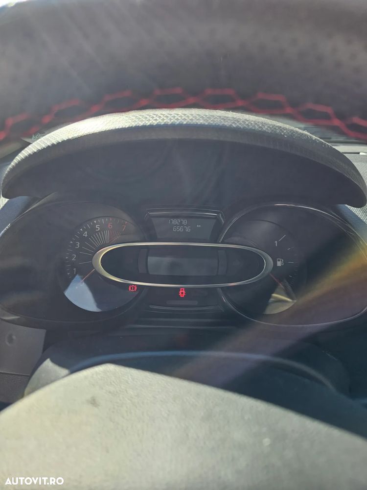Renault Clio IV 1.2 16V Authentique - 12