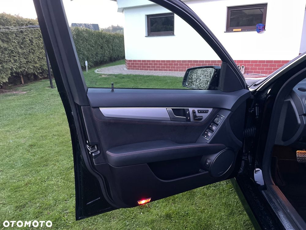 Mercedes-Benz Klasa C - 22