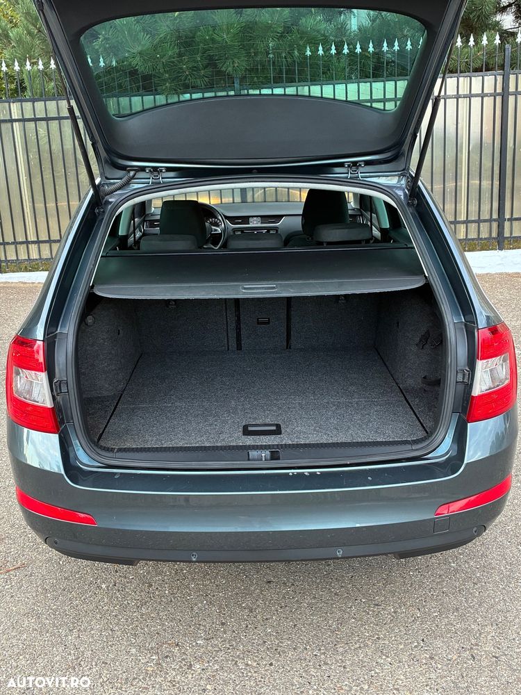 Skoda Octavia - 12