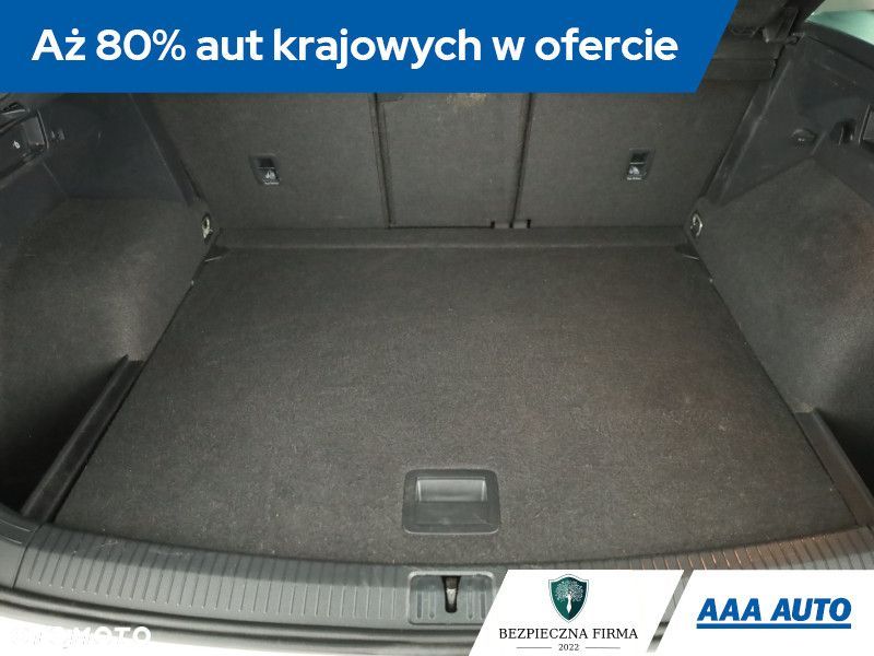 Volkswagen Tiguan - 11