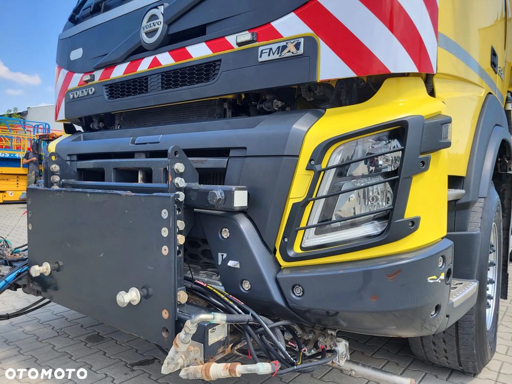 Volvo FMX 330 - 21