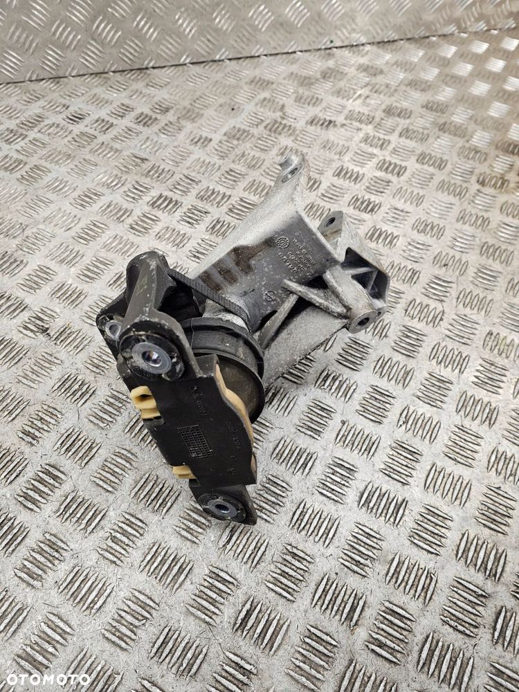 volvo v90 ii łapa poduszka silnika 31430470 - 2