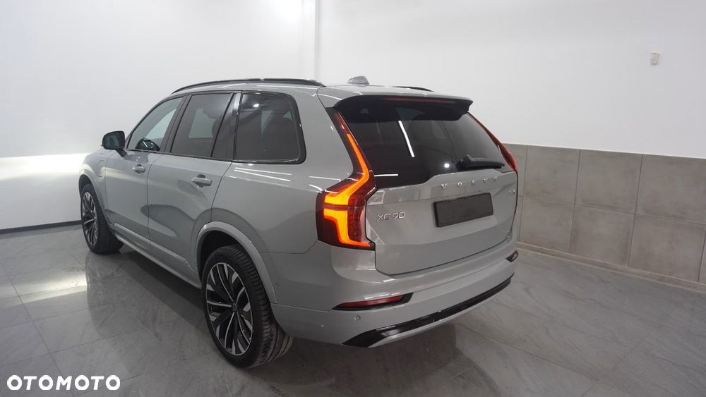 Volvo XC 90 T8 AWD Recharge Plus Dark - 3