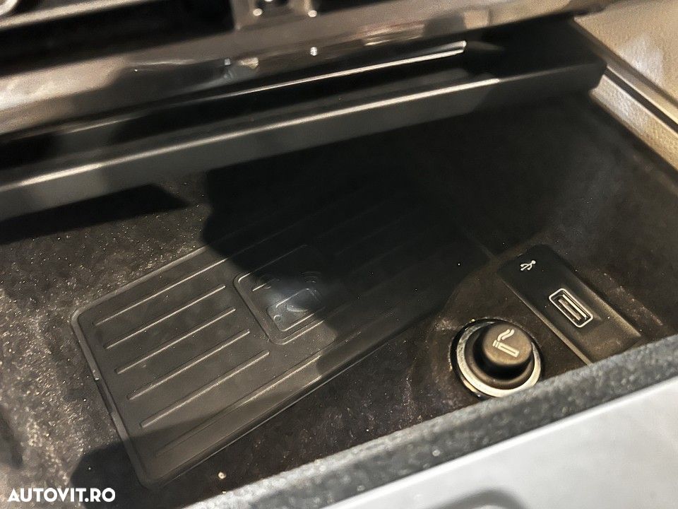 Volkswagen Touareg - 14