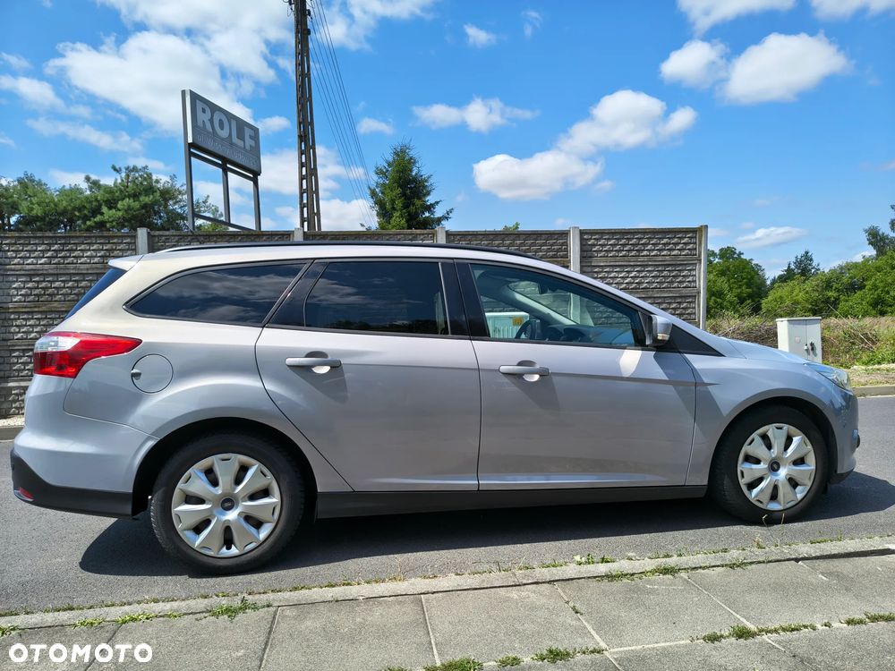 Ford Focus - 10