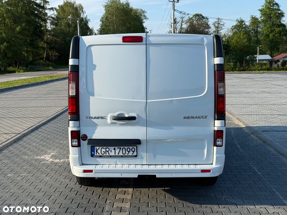 Renault Trafic - 12