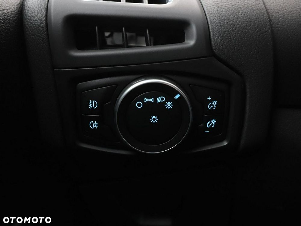 Ford Focus 2.0 EcoBoost ST - 34