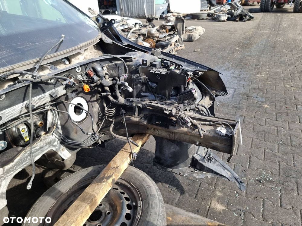 ĆWIARTKA LEWA PRZÓD SKODA OCTAVIA III ĆWIARTKA LEWA PRZÓD SKODA OCTAVIA III CZARNY 1Z KOMBI 2014 PODŁUŻNICA PRZEDNIA - 3