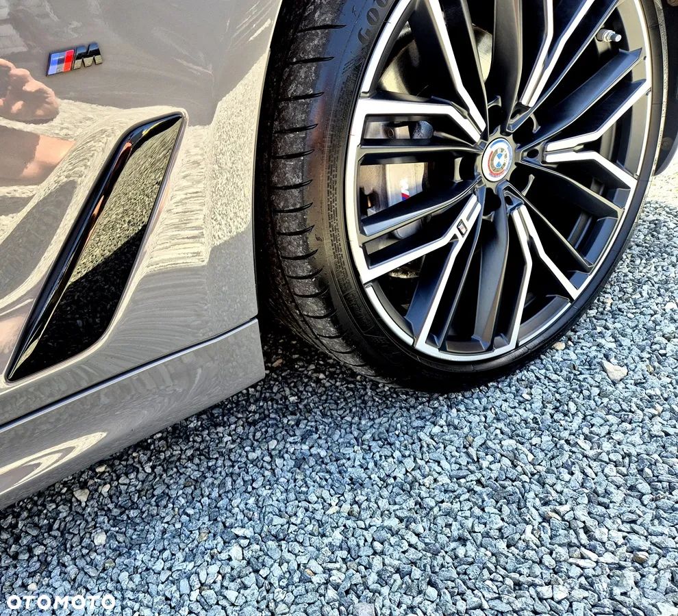 BMW Seria 5 520e M Sport sport - 24