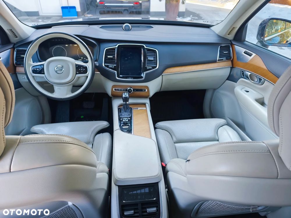 Volvo XC 90 T6 AWD Inscription 7os - 22