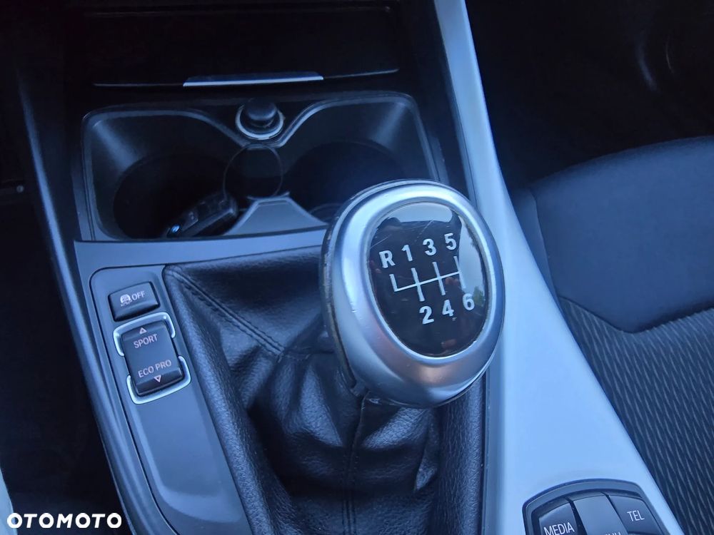 BMW Seria 1 - 14