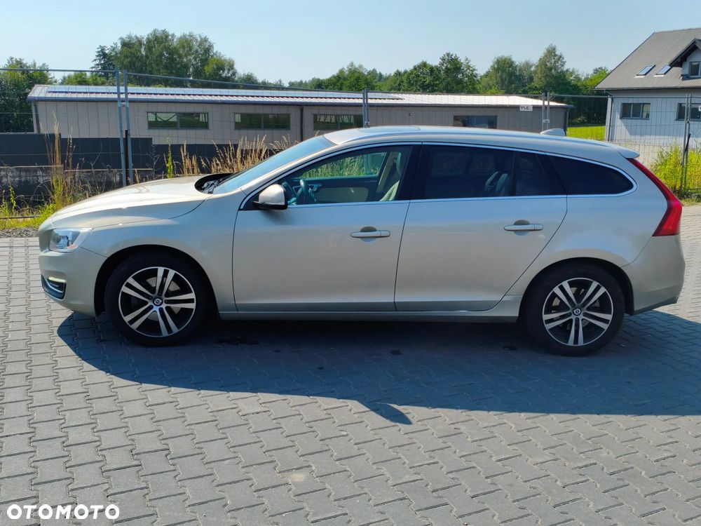 Volvo V60 T5 Drive-E Momentum - 7