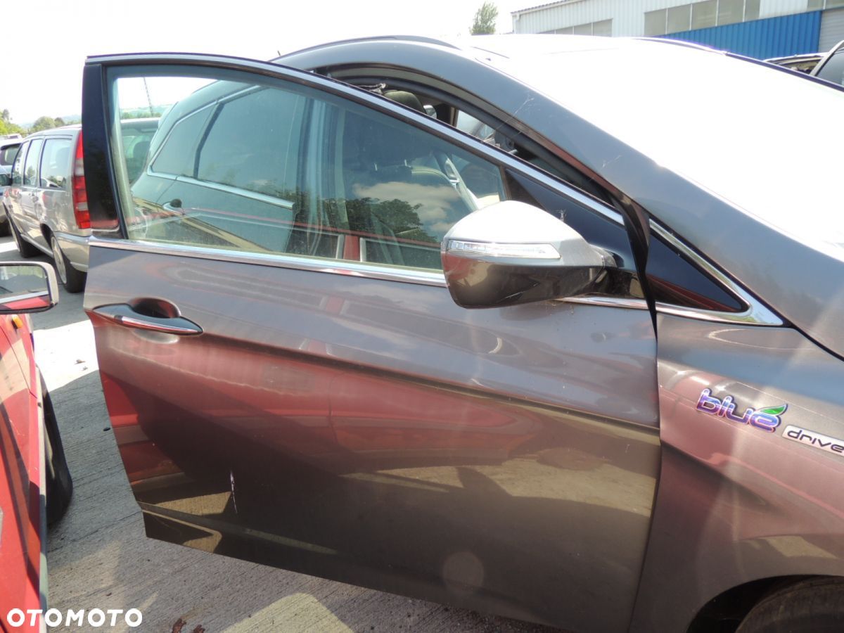 Drzwi prawy przód Hyundai I40 kombi - 1