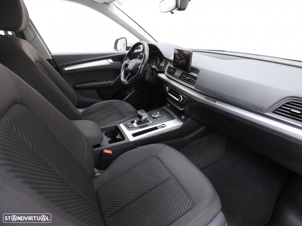 Audi Q5 50 TFSIe quattro S tronic - 8