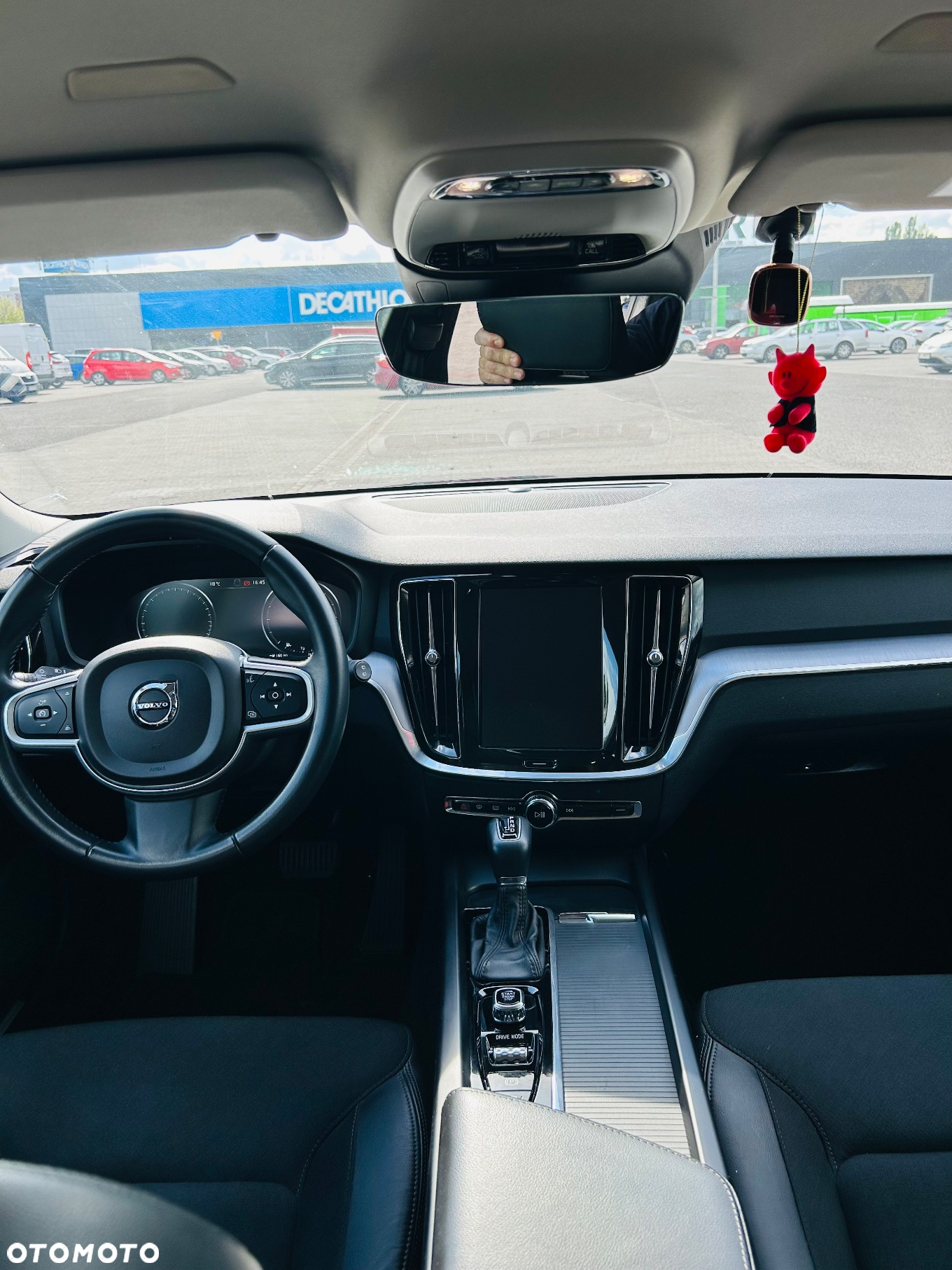 Volvo V60 D4 AWD Momentum - 17