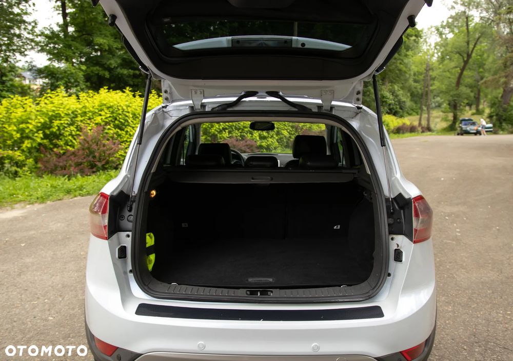Ford Kuga 2.5 4x4 Individual - 20