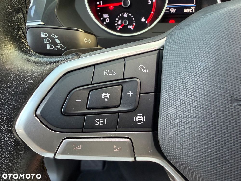 Volkswagen Tiguan 2.0 TDI SCR Life DSG - 37
