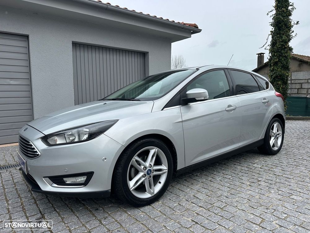 Ford Focus 1.5 TDCi Titanium - 1