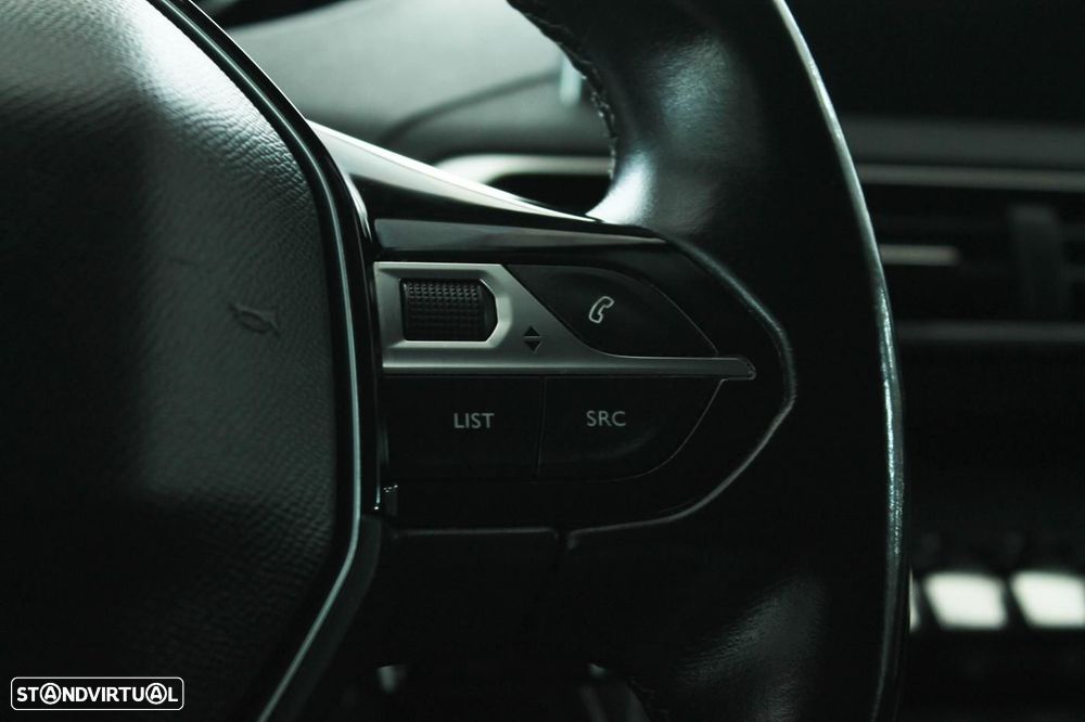 Peugeot 3008 1.5 BlueHDi Allure - 27