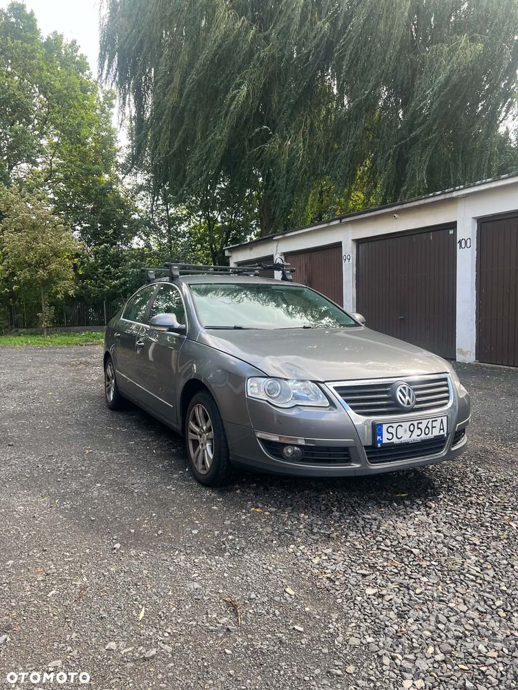 Volkswagen Passat 2.0 FSI Comfortline - 3