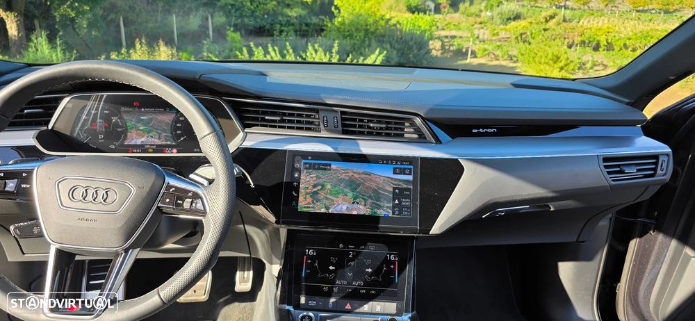 Audi Q8 e-Tron 50 quattro S line - 5