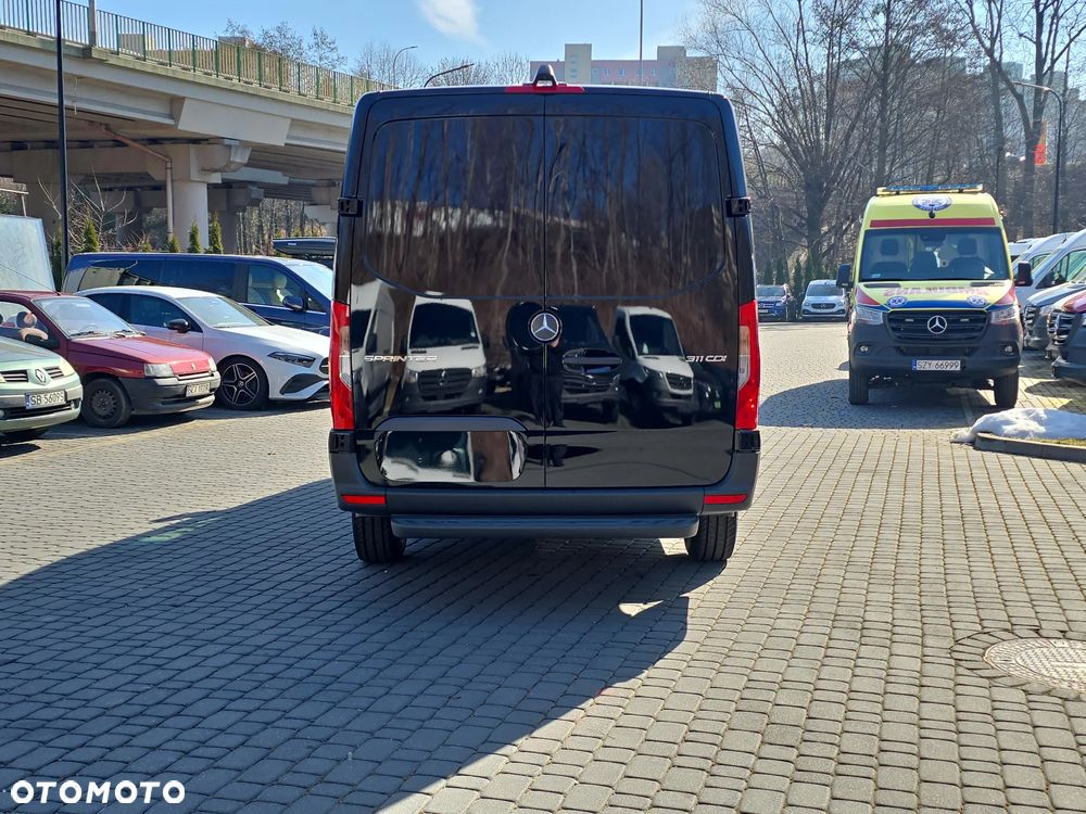 Mercedes-Benz Sprinter 311 CDI Furgon - 9