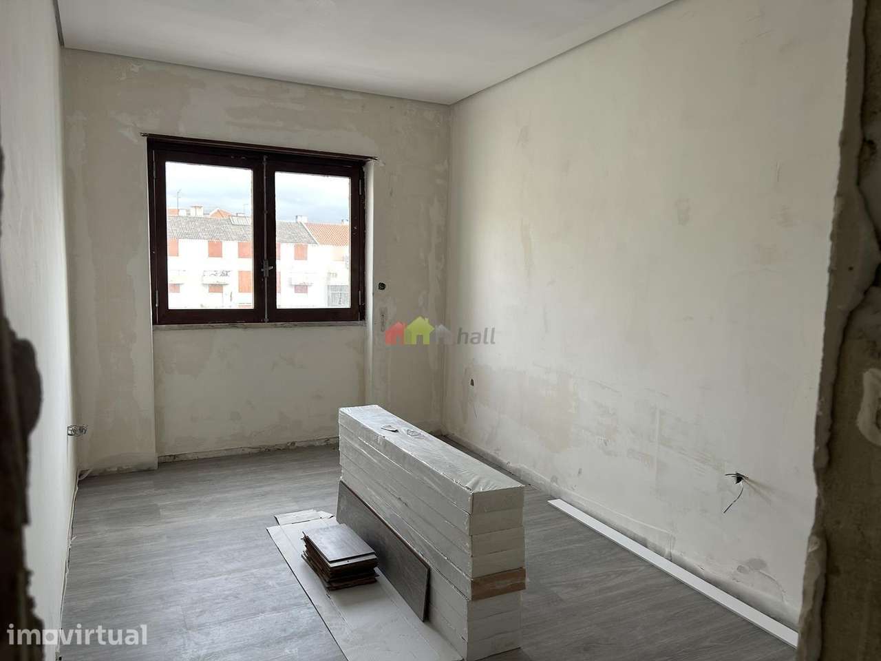 Apartamento T2 totalmente remodelado na Baixa da Banheira - Grande imagem: 4/17