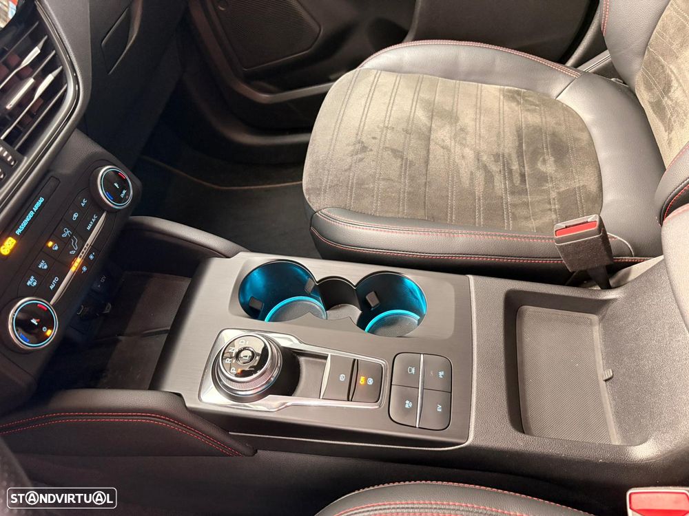 Ford Kuga 2.5 PHEV ST-Line X - 13