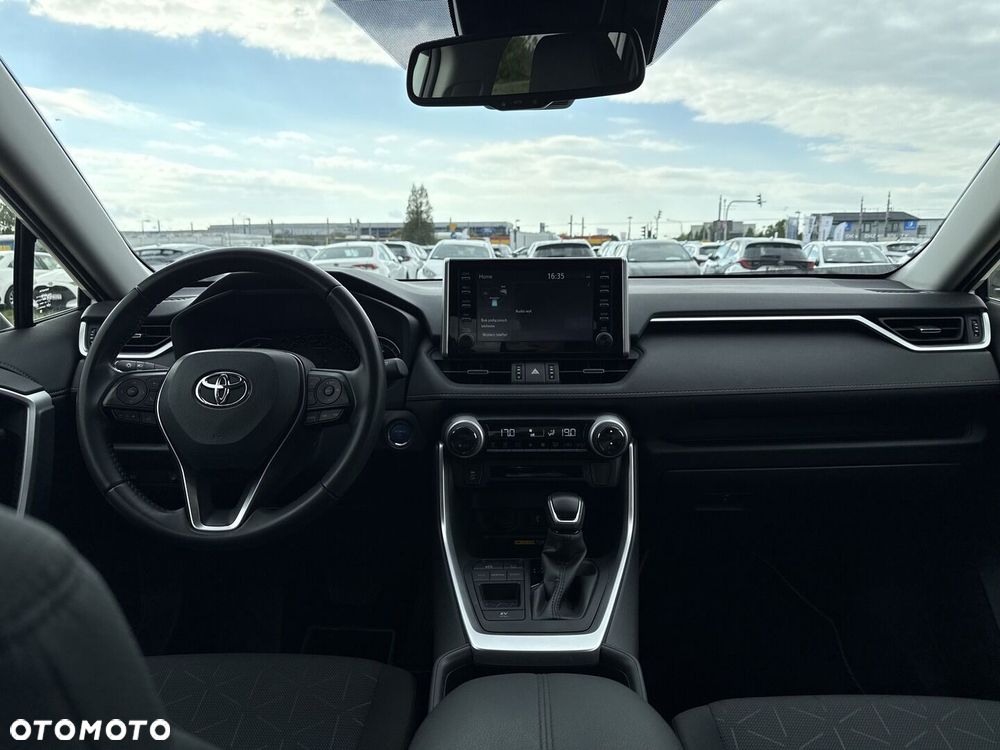 Toyota RAV4 - 12