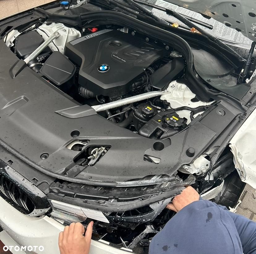 BMW 6GT 630i M Sport - 11