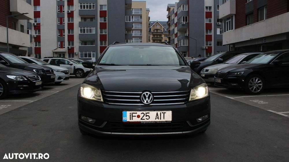 Volkswagen Passat 2.0 TDI DPF Blue TDI DSG Comfortline - 5