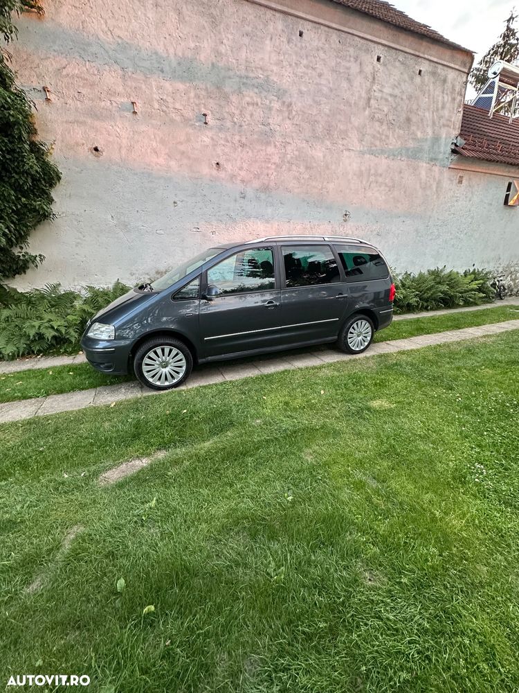Volkswagen Sharan 2.0 TDI DPF Highline - 2