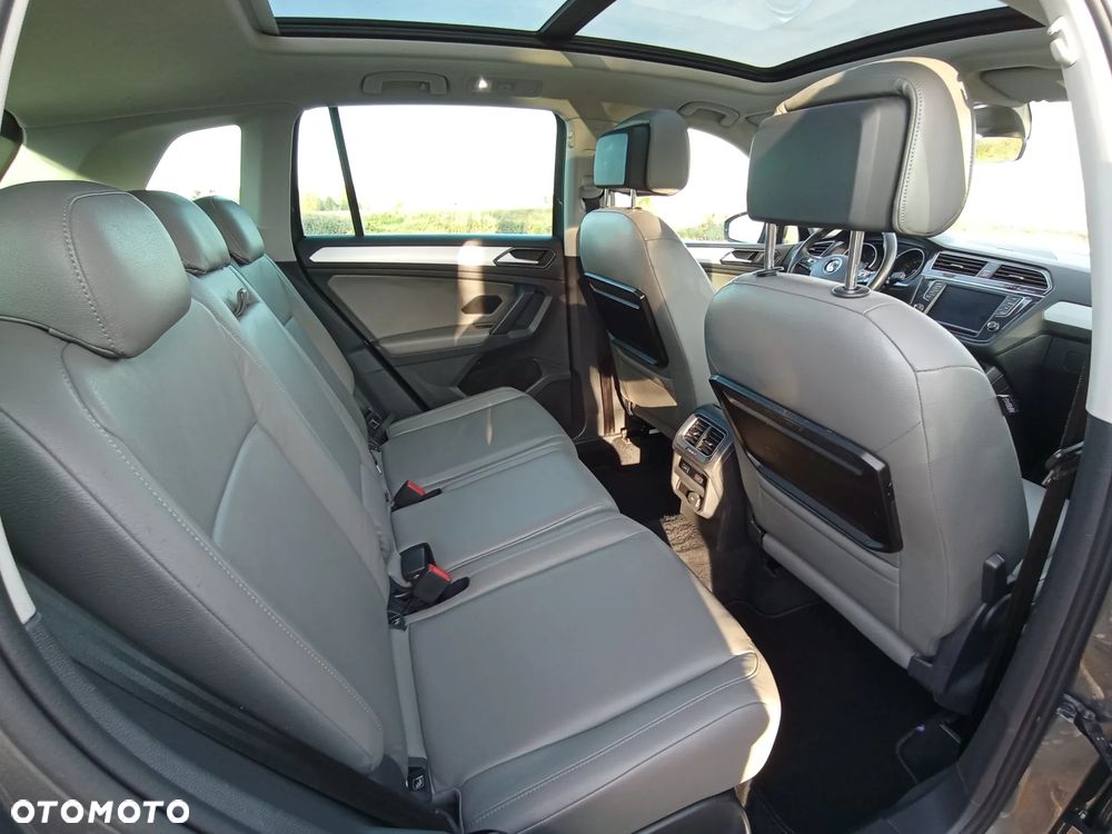 Volkswagen Tiguan - 22