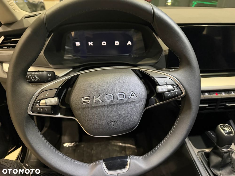 Skoda Octavia 1.5 TSI Edition 130 Essence - 8