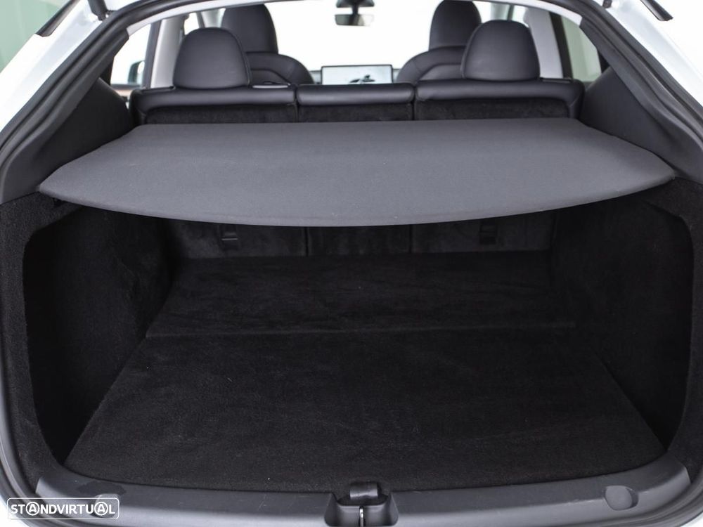 Tesla Model Y Long Range Dual Motor AWD - 15