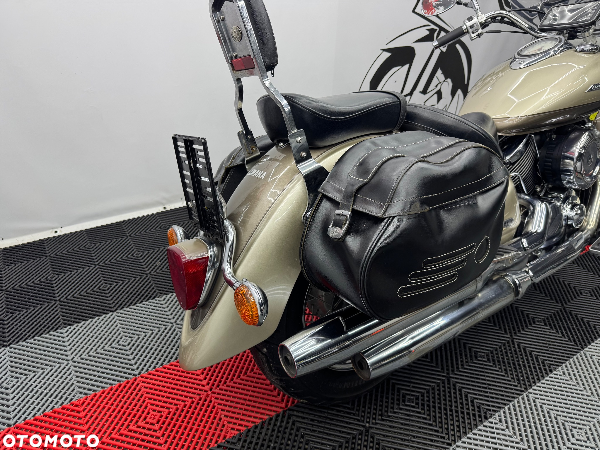Yamaha XVS - 30