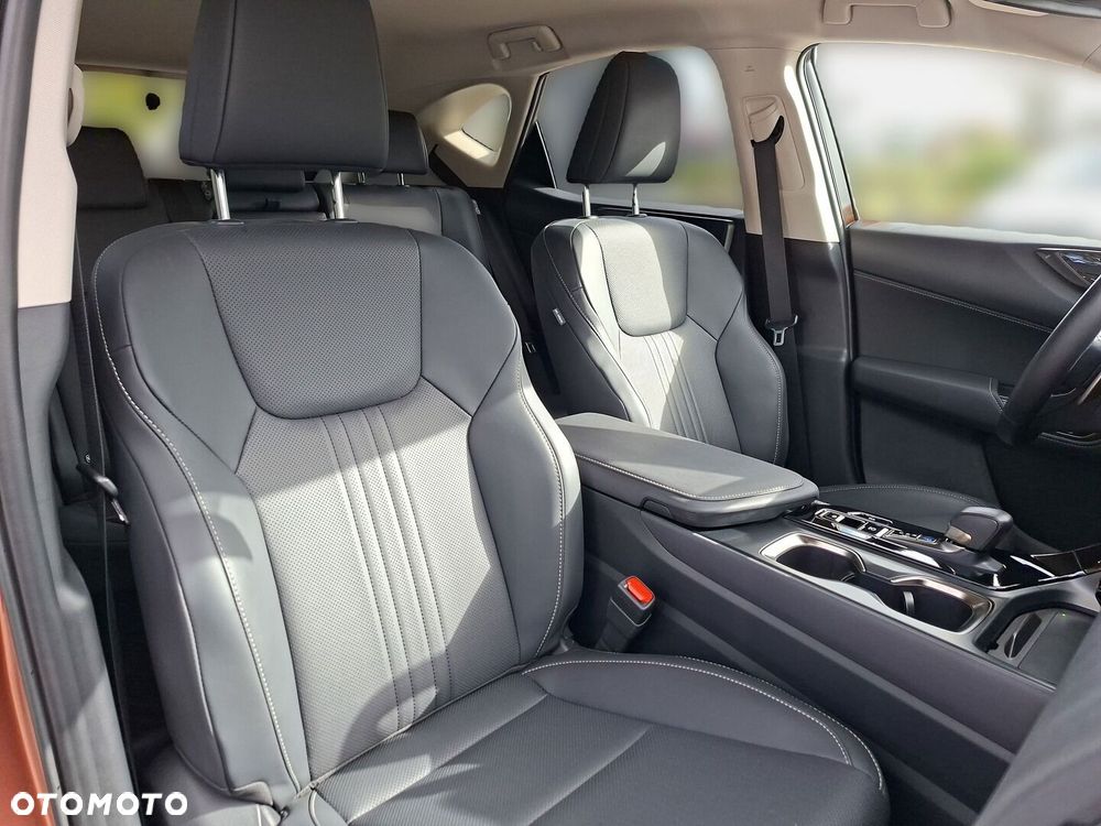 Lexus NX 350h Prestige 2WD - 18