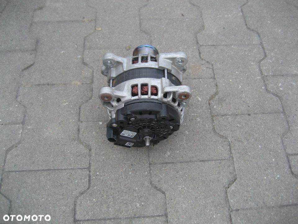 skoda octavia iii 3 1,4 tsi alternator bosch 04c903023l 140a - 4
