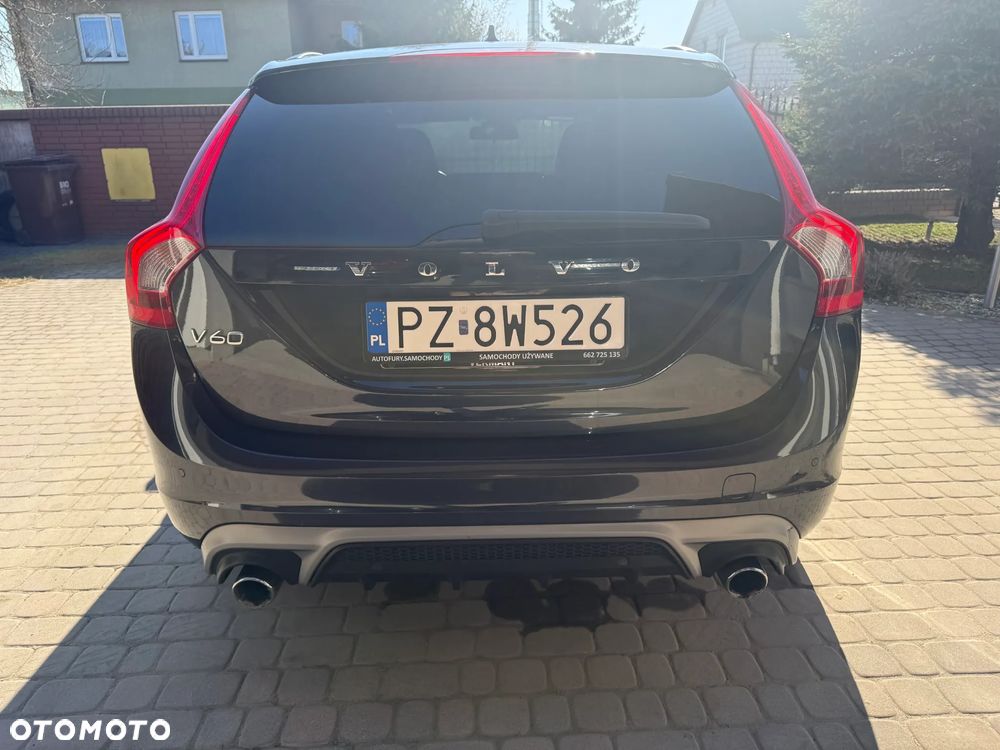 Volvo V60 D2 R-Design Summum - 21