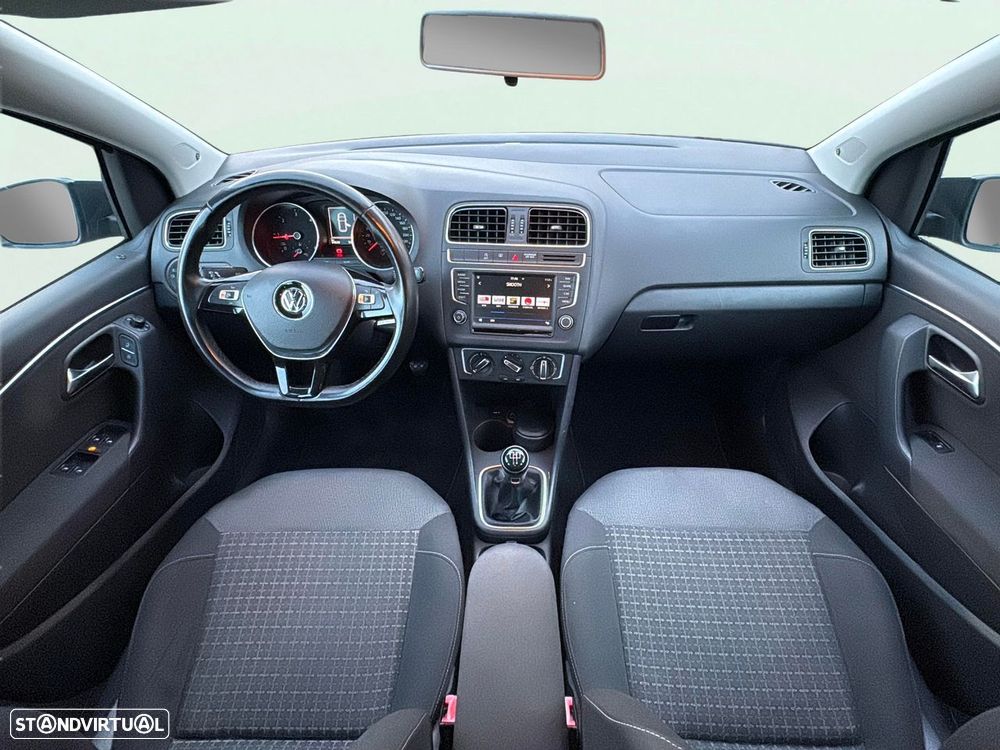 VW Polo 1.4 TDi BlueMotion - 12