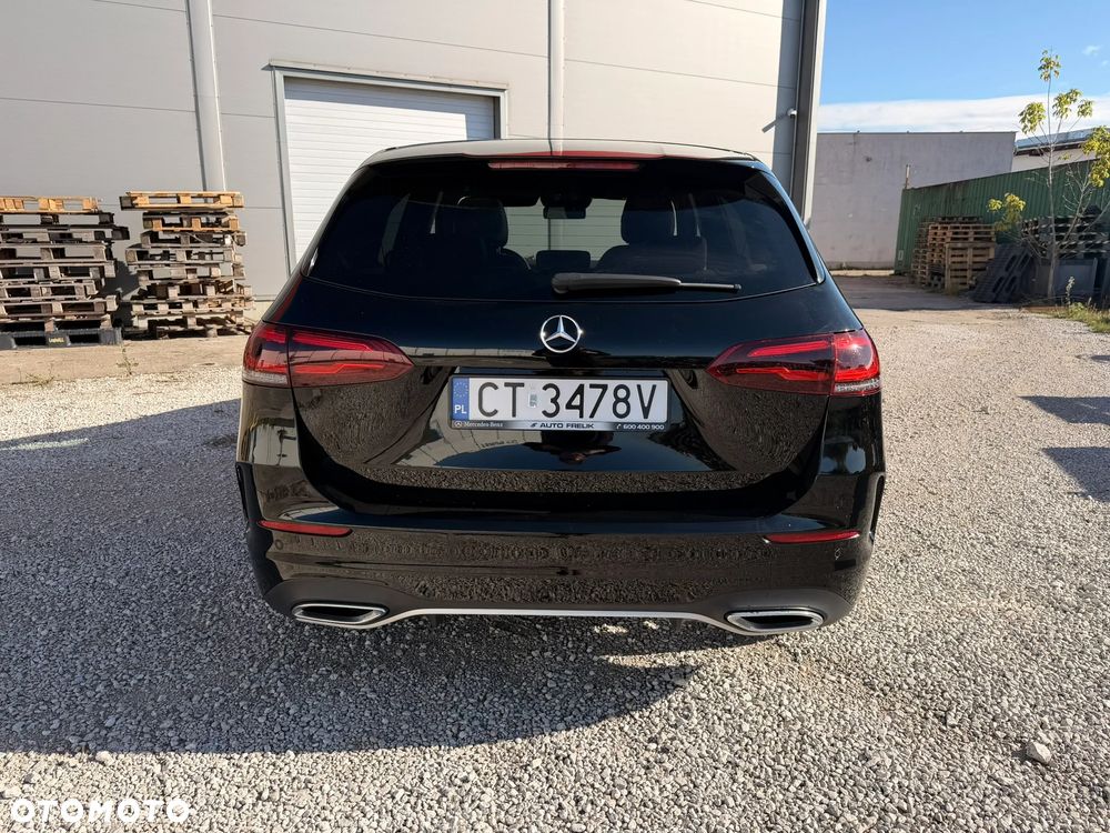 Mercedes-Benz Klasa B 180 d AMG Line 7G-DCT - 13